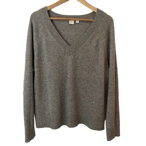 GAP | Sweaters | Gap Merino Wool Cashmere Vneck Sweater Womens L Light Grey  Pullover Casual Soft | Poshmark